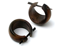 Ohrringe aus Holz